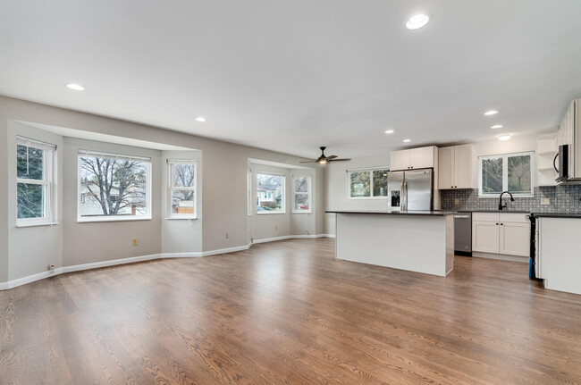 Building Photo - 7305 S Webster St