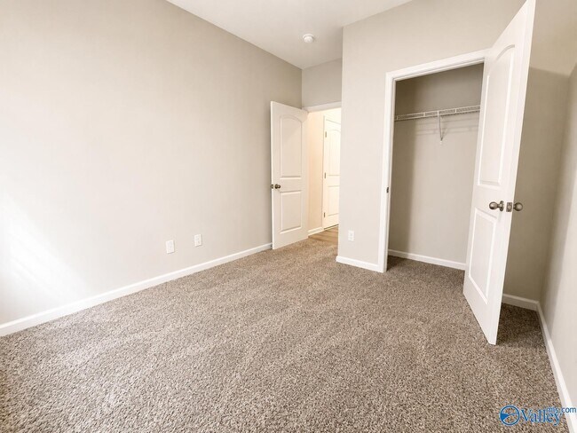 Building Photo - 26491 Riparian Dr