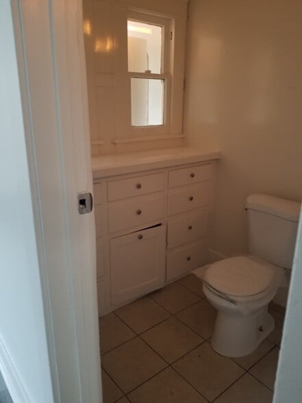 Building Photo - 1116 Magnolia Ave