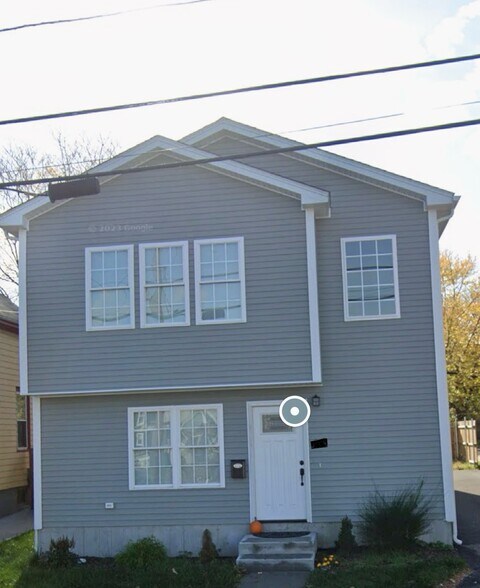 Primary Photo - 346 Admiral St