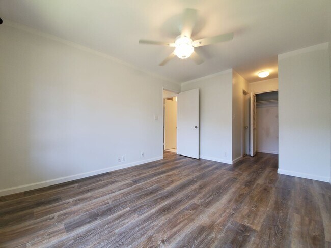 Building Photo - For Rent | 2 Bedroom, 1 Bathroom with 1 assigned parking stall at Kupono in Waipio Gentry