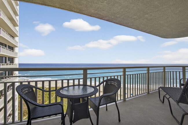 Building Photo - 3000 N Ocean Dr