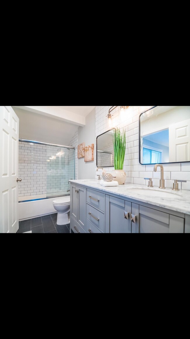 Building Photo - 2021 Bridgecastle Ct