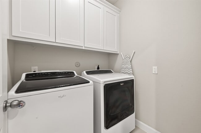 Building Photo - 1914 Shearn St