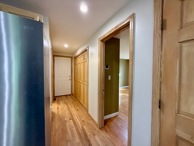 Building Photo - 19 Westerly Dr