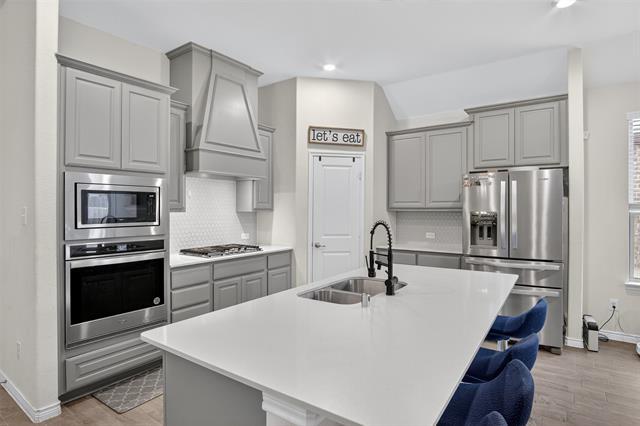 Building Photo - 3933 Sidney Ln