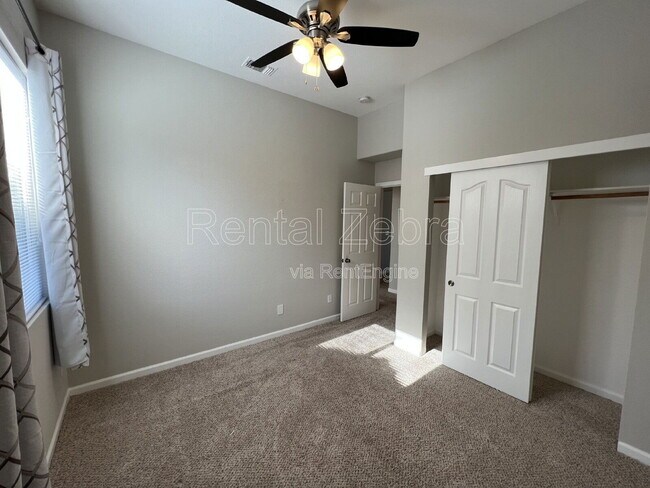 Building Photo - 335 Tashima Dr