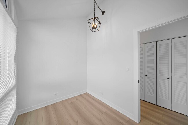 Building Photo - 1263 Ranchview Ct