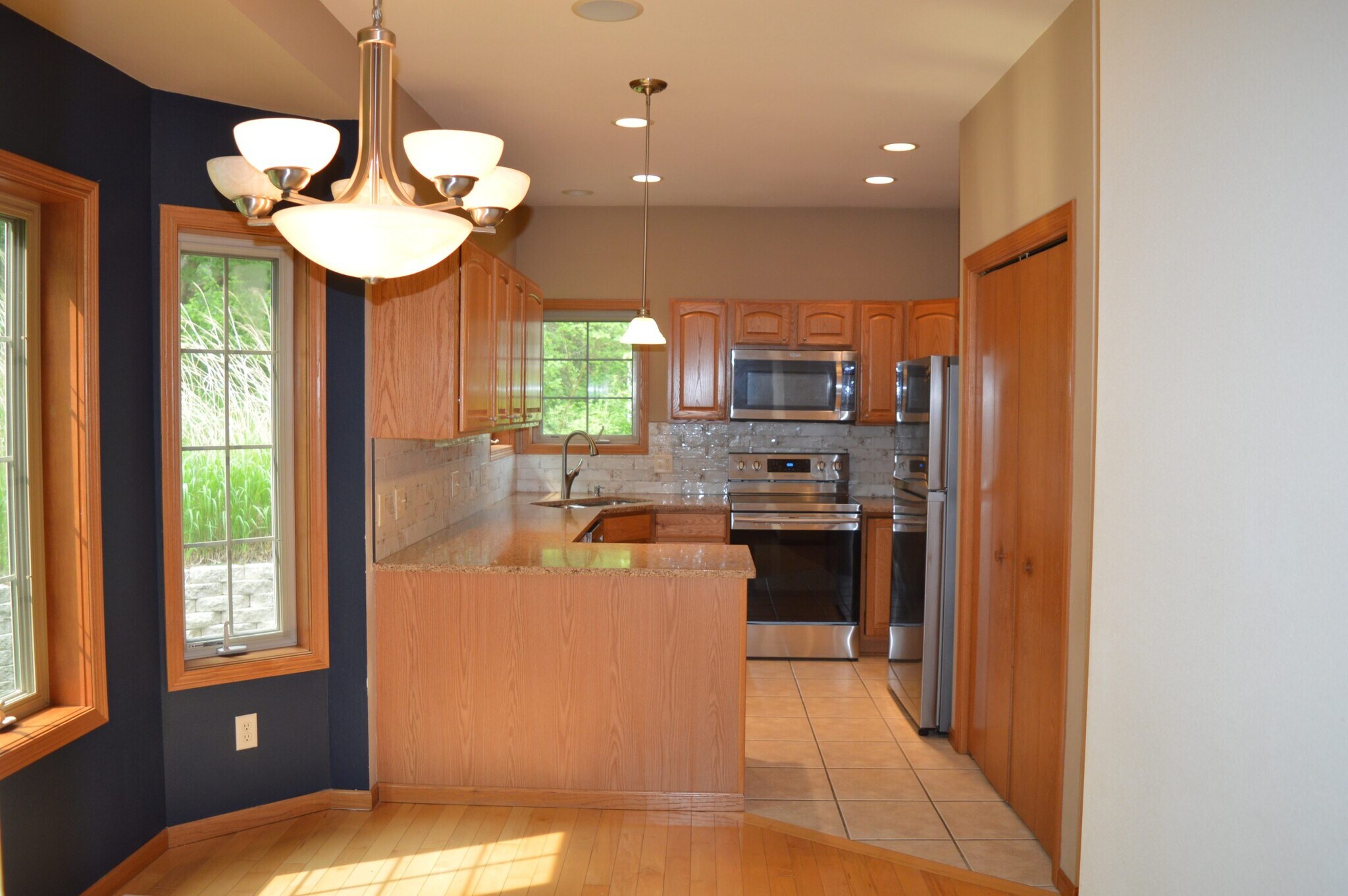 Building Photo - 4734 Bergamot Way
