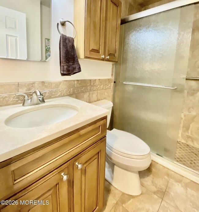 Building Photo - 10 SE Central Ave