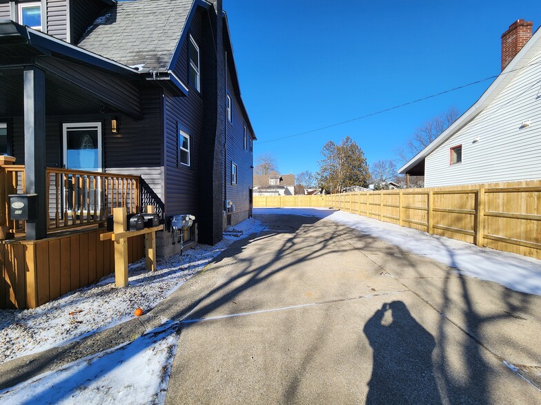 Building Photo - 509 McDonald St