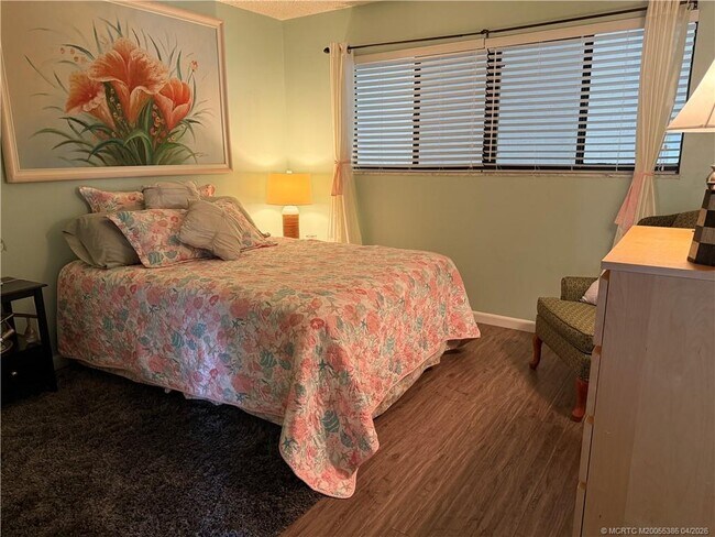 Building Photo - 175 SE St Lucie Blvd