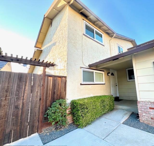 Building Photo - 1047 Bret Knoll Ct
