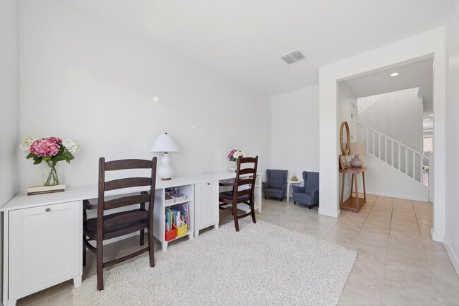 Building Photo - 20234 W Turney Ave