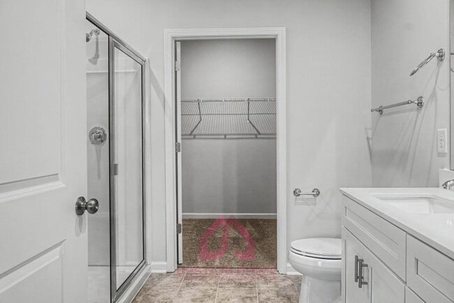 Building Photo - 376 Highline Trl