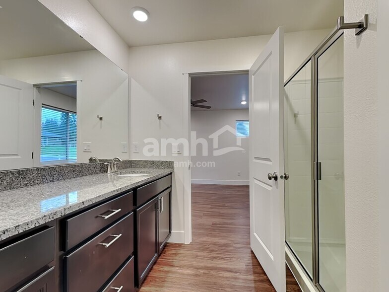 Building Photo - 12612 81st Ave Ct E