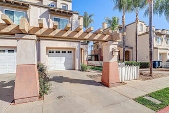 Building Photo - 1575 S Escondido Blvd