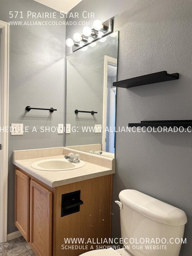 Building Photo - 571 Prairie Star Cir