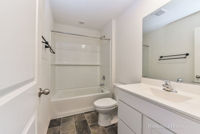 Building Photo - 2068 Canyon Creek Ct