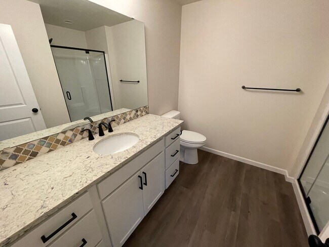 Building Photo - 1220 19th St