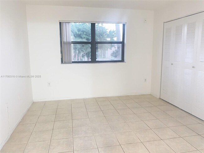 Building Photo - 7215 NW 179th St