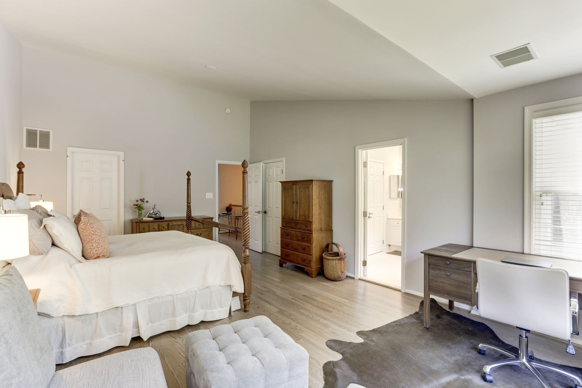 Master Bedroom - 5742 Governors Pond Cir