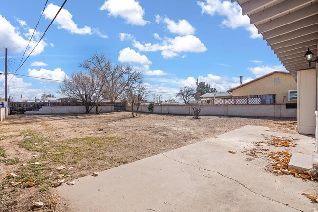 Building Photo - 532 Loma Hermosa Dr NW