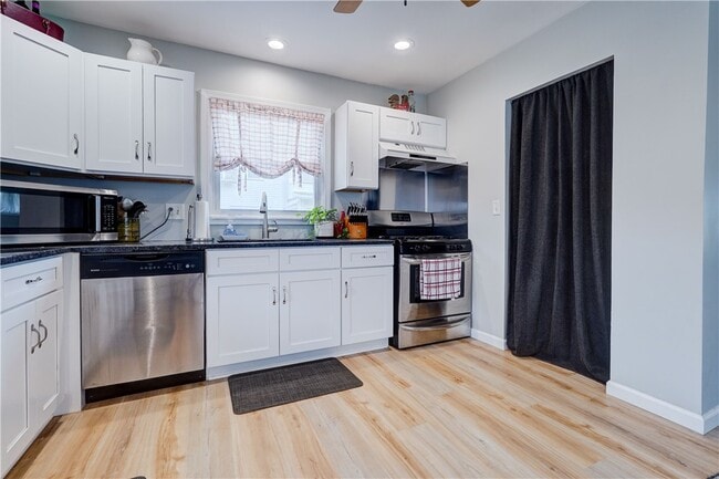 Building Photo - 523 Elmgrove Rd