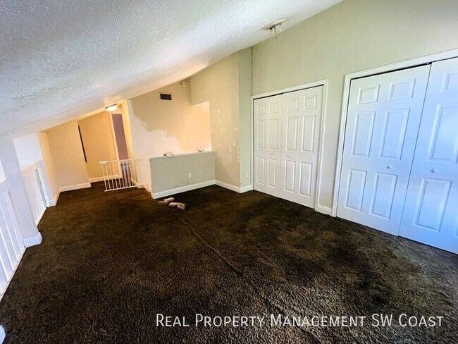Building Photo - 7493 Pebble Beach Rd
