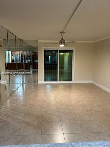 Building Photo - 16450 Miami Dr