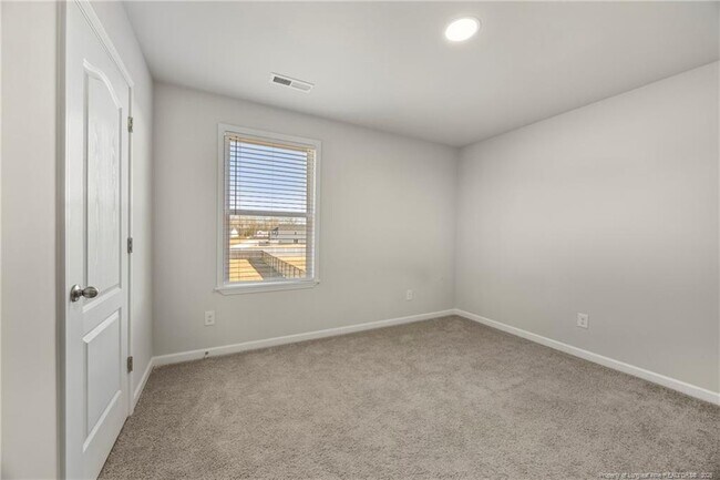 Building Photo - 34 Merlin Ct