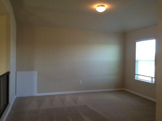 Building Photo - 721 Tumlinson Fort Way