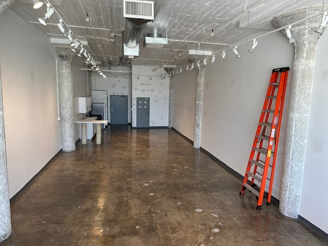 Building Photo - 1308 Factory Pl