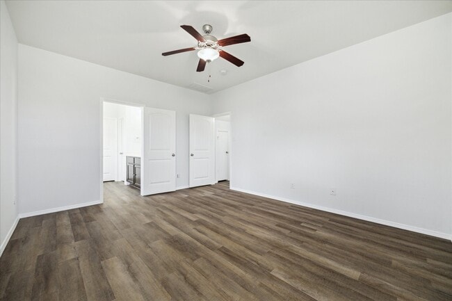 Building Photo - 5307 Little Jasmine Way