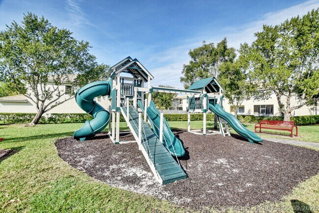 Building Photo - 8093 Briantea Dr