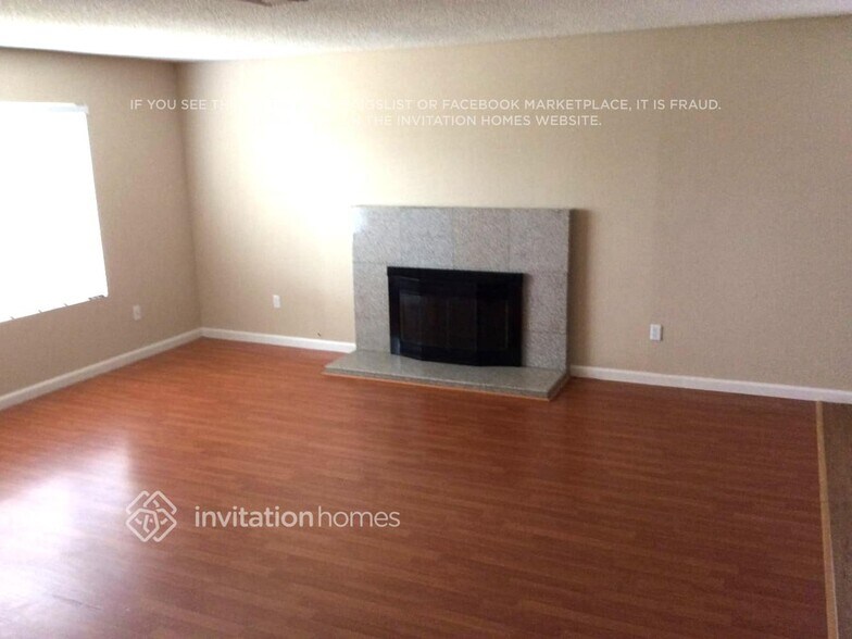 Building Photo - 504 Northpark Blvd W