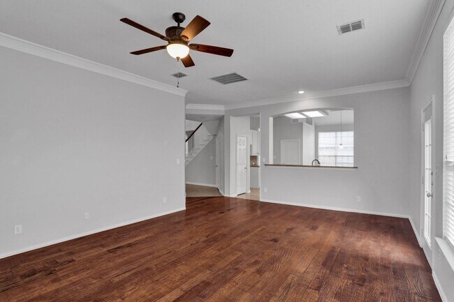 Building Photo - West Allen Beauty.  Ready to GO