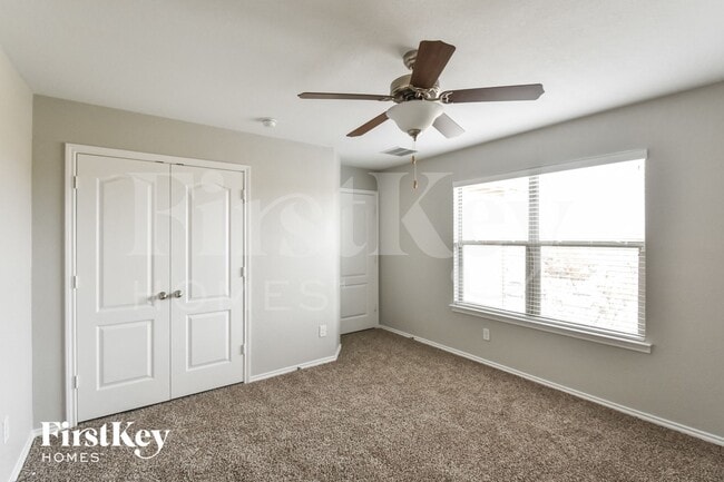 Building Photo - 9031 Canter Horse