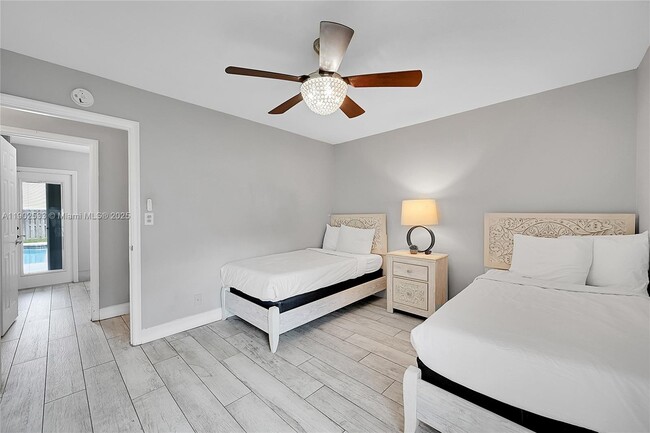 Building Photo - 9841 SW 1st St