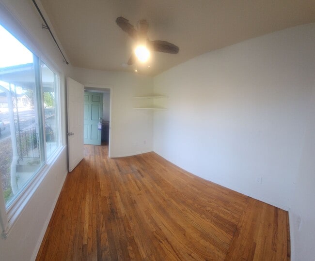 Building Photo - Super close to Poly- Off of Grand Avenue entrance to Cal Poly VERY CLOSE!!!
