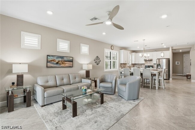 Building Photo - 12361 Canal Grande Dr