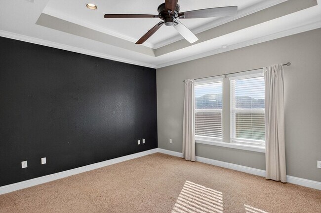 Building Photo - 1122 Porterfield Rd