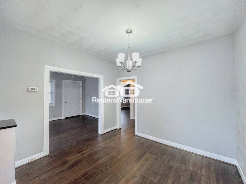 Building Photo - 3002 St Mihiel Ave