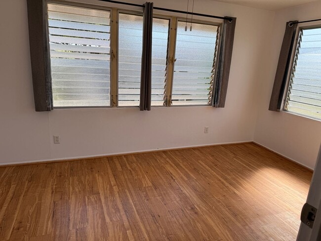 Building Photo - Ewa Beach Townhouse