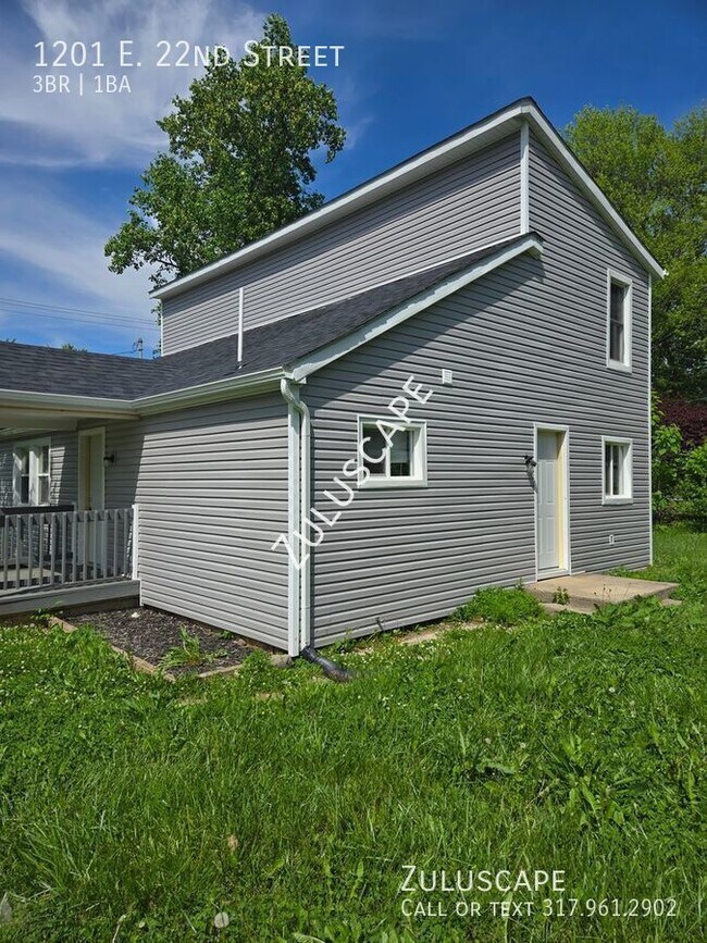 Building Photo - First Month Free! Large newly rehabbed ran...