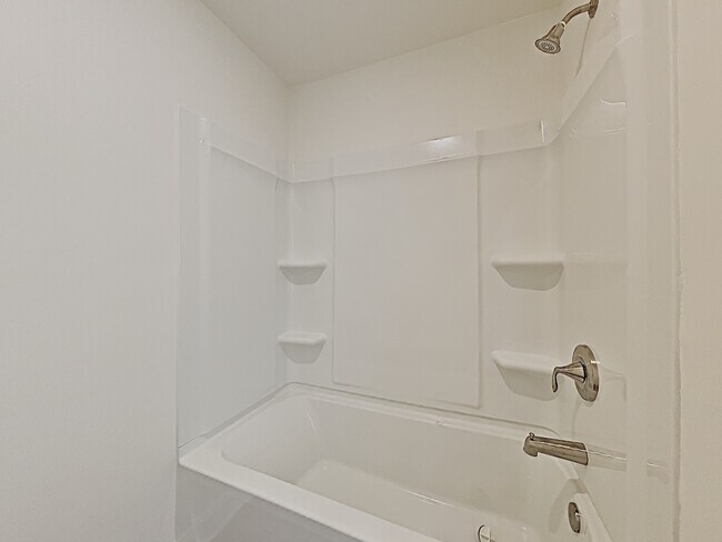 Building Photo - 1300 Ashlyn Court