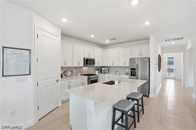 Building Photo - 1973 Fresno Ave