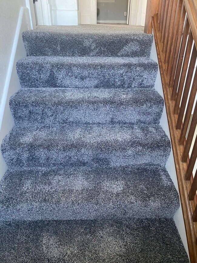 Building Photo - 11790 23 Mile Rd