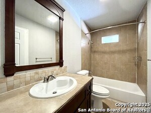 Building Photo - 315 Scotty Dr