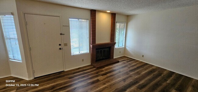 Building Photo - NORTH PARK / SAN DIEGO - Nice 2 Bedroom / ...
